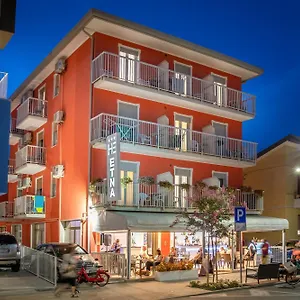 3* Hotel Etna