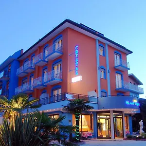 3* Hotel Crystal